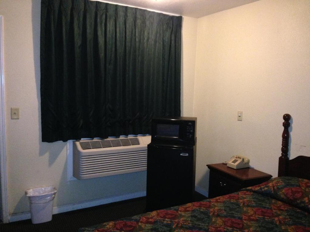 Welcome Inn Fresno Oda fotoğraf